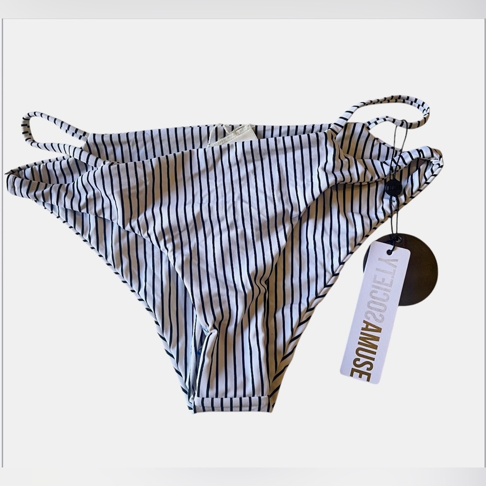 Amuse Society Strapped Sides Striped Swim Bikini Bottom Black/White Size M NWT